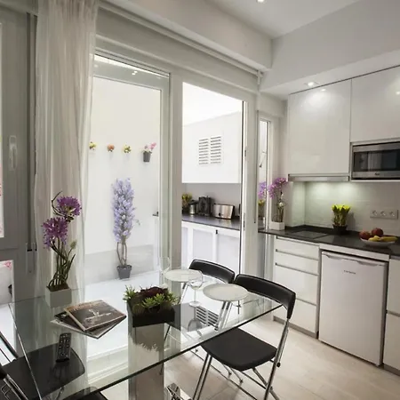 Apartamento Embajadores Confort VII En Madrid Exterior photo